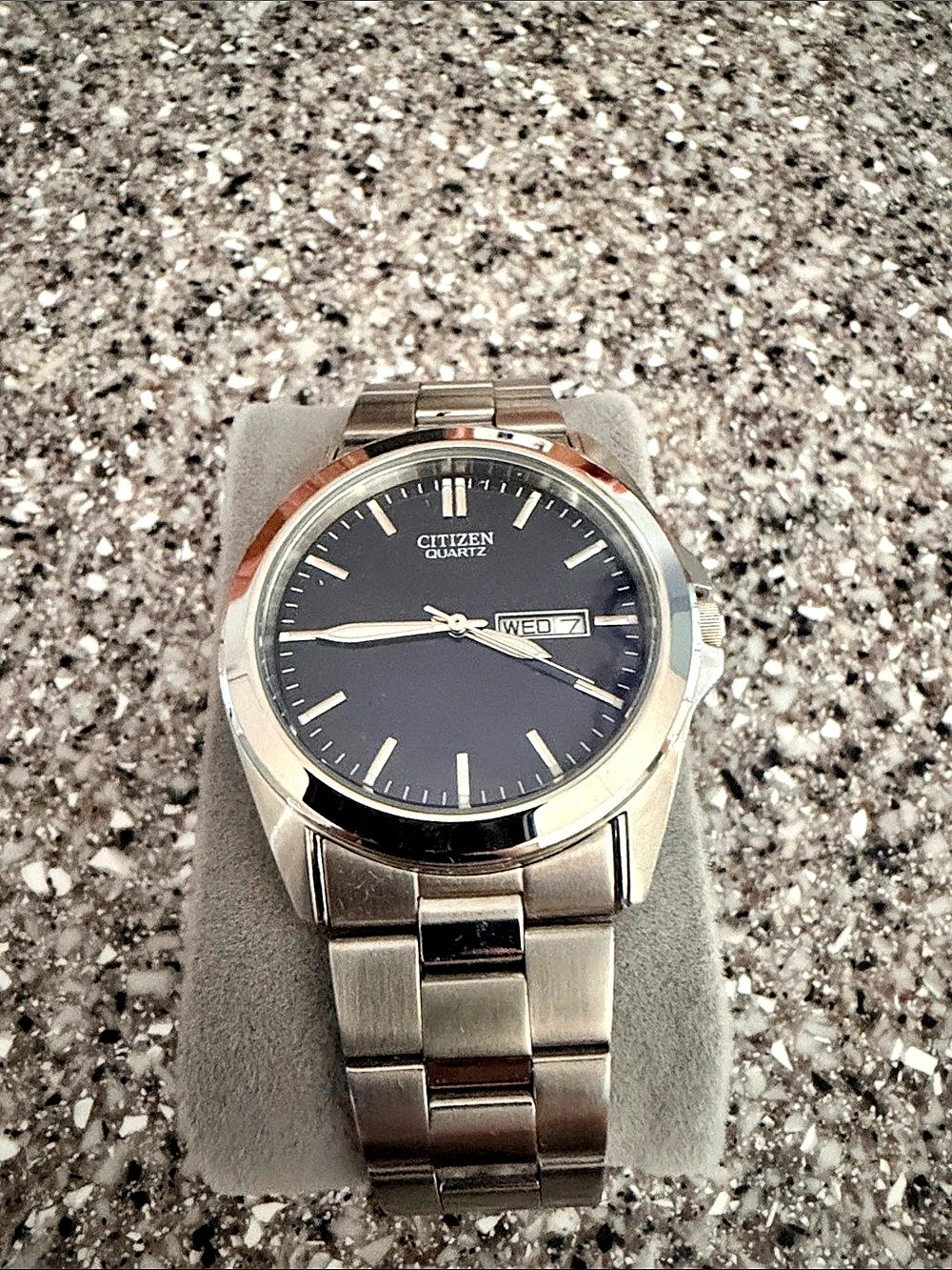 Citizen Men's Silver & Black Quartz Watch